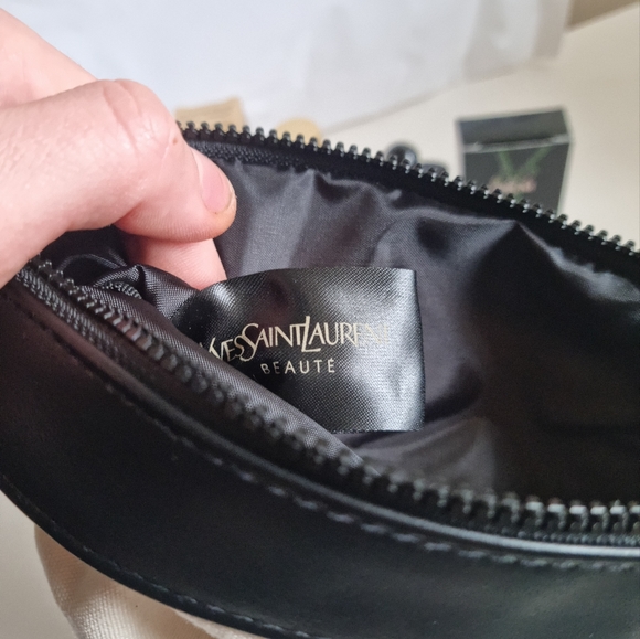 YvesSaintLaurent travel pouch fragrance mini face blur primer bundle gift set - Picture 9 of 9